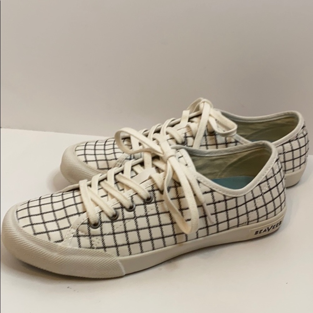 SeaVees Embroidered Poplin Sneaker